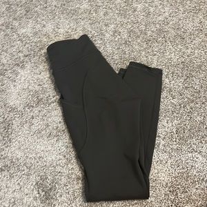Lululemon Invigorate legging
